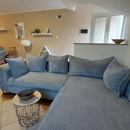 Lavanda Apartment *